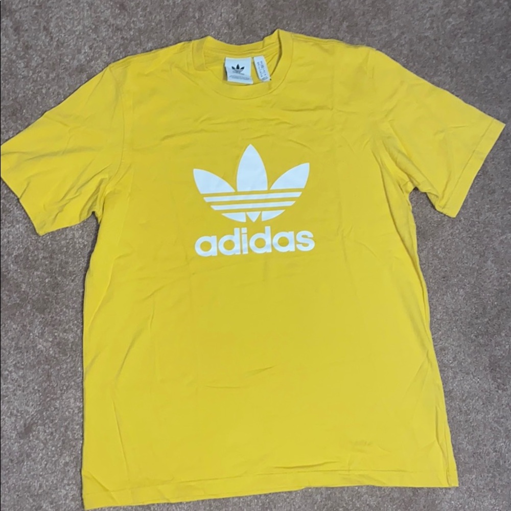 Men’s adidas t-shirt